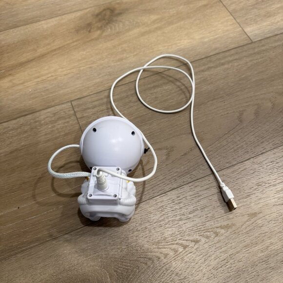 astronaut light projector - Picture 9 of 9